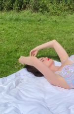 CHARLI HOWRD - Self Isolation Photoshoot 2020
