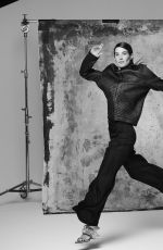 COBIE SMULDERS for Amazing No 10 Magazine, Spring/Summer2020 | picture pub