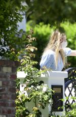 DAKOTA FANNING Picks Up a Food Delivery in Los Angeles 08/05/2020