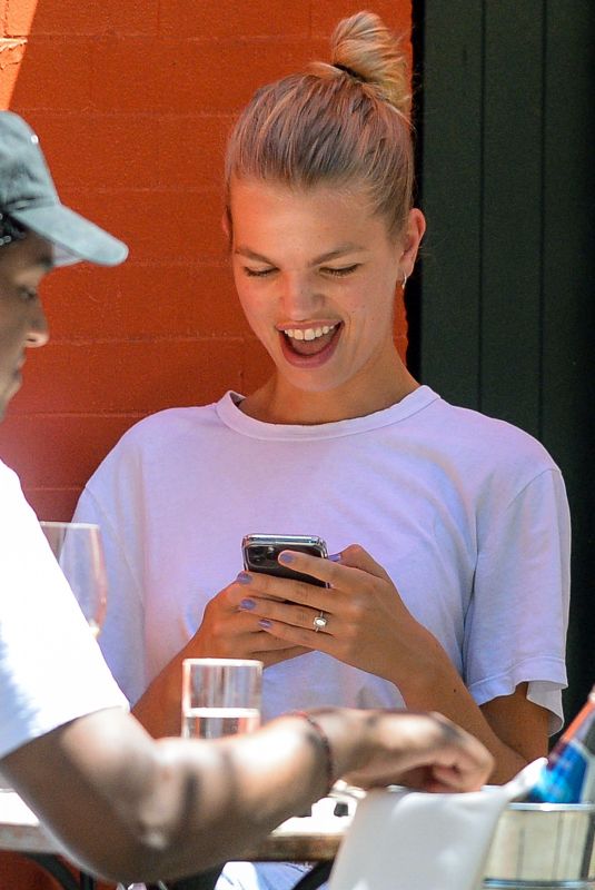 DAPHNE GROENEVELD Showing Engagement Ring Out in West Village 08/03/2020