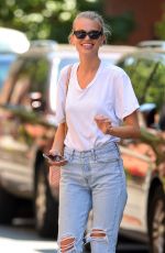 DAPHNE GROENEVELD Showing Engagement Ring Out in West Village 08/03/2020