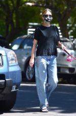 DELILAH and AMELIA HAMLIN Out with Their Dogs in Los Angeles 08/10/2020