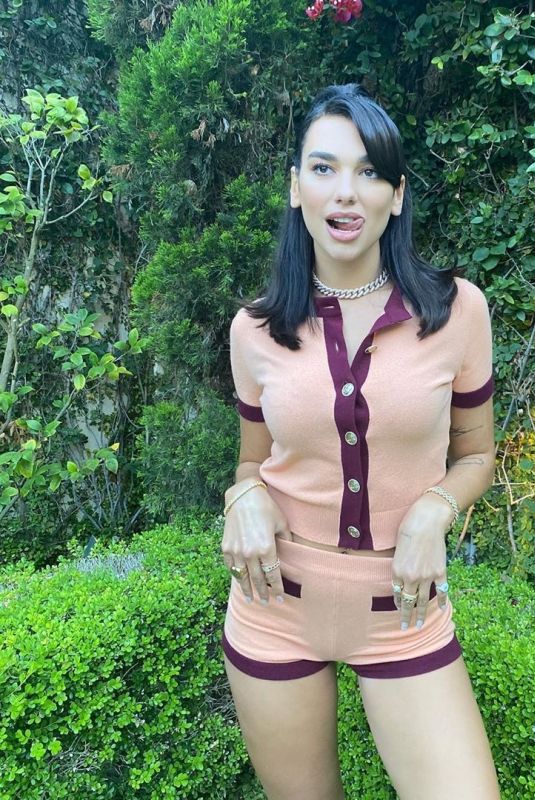 DUA LIPA - Instagram Photos 08/09/2020