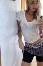 ELIZABETH TURNER for Depop 2020