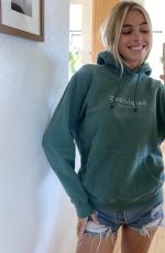 ELIZABETH TURNER for Depop 2020