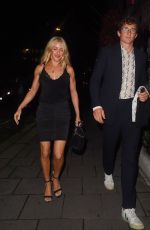 ELLIE GOULDING at Annabel