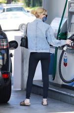 EMMA ROBERTS at a Gas Station in Los Feliz 08/25/2020