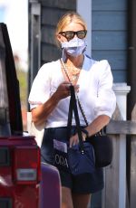 GWYNETH PALTROW Out and About in The Hamptons 08/20/2020
