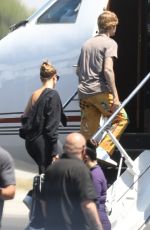 HAILEY and justine BIEBER Boarding a Private Jet in Los Angeles 08/28/2020