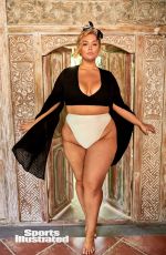 HUNTER MCGRADY in Sports Illustrated Swimmsuit 2020 Issue