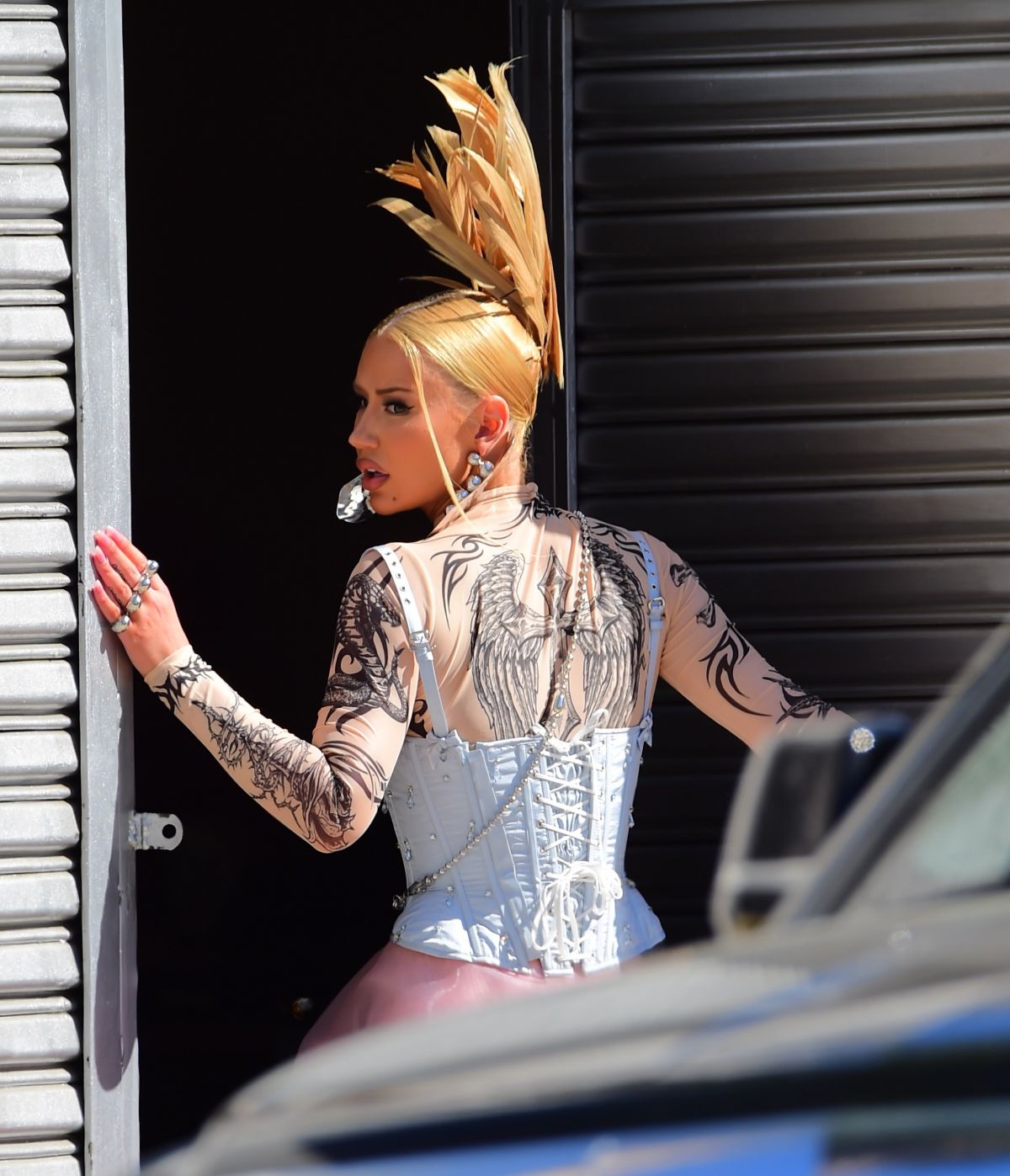 IGGY AZALEA Leaves A Photoshoot In Los Angeles 08 13 2020 HawtCelebs iggy-azalea-leaves-a-photoshoot-in-los-angeles-08-13-2020-hawtcelebs