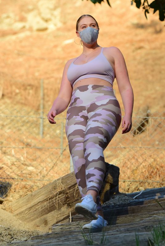 ISKRA LAWRENCE in Tights Out Hiking in Los Angeles 08/30/2020