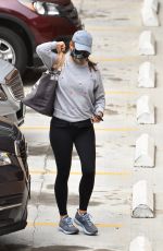 JENNIFER GARNER Out and About in Pacific Palisades 08/25/2020