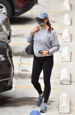 JENNIFER GARNER Out and About in Pacific Palisades 08/25/2020