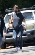 JENNIFER GARNER Out in Brentwood 08/26/2020