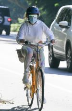 JENNIFER LOPEZ on a Bike Ride in New York 08/01/2020