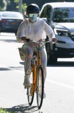 JENNIFER LOPEZ on a Bike Ride in New York 08/01/2020