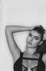 KALANI HILLIKER - Instagram Photos 08/23/2020