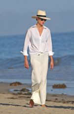 KARLIE KLOSS Out on the Beach in Santa Monica 08/02/2020