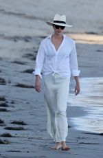 KARLIE KLOSS Out on the Beach in Santa Monica 08/02/2020