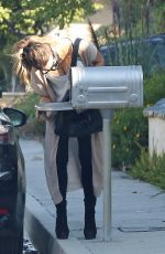 KATE BECKINSALE and Goody Grace Out in Los Angeles 08/06/2020