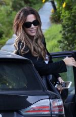 KATE BECKINSALE and Goody Grace Out in Pacific Palisades 08/11/2020