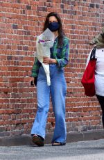 KATIE HOLMES Out Shopping Flowers in New York 08/18/2020