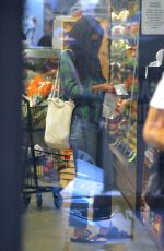 KATIE HOLMES Out Shopping for Groceries in New York 08/30/2020
