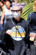 KELLY OSBOURNE Leaves Joan