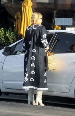 KELLY RUTHERFORD Out and About in West Hollywood 08/04/2020