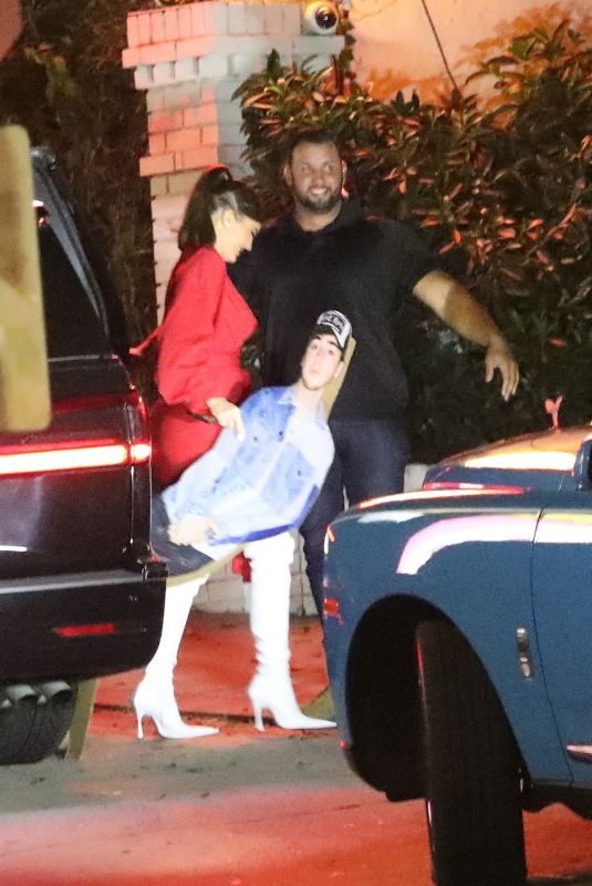 KYLIE JENNER Arrives at Chateau Marmont in West Hollywood 08/20/2020