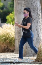 KYLIE RICHARDS kyle Out Shopping in Los Angeles 08/20/2020