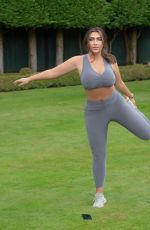 LAUREN GOODGER Workout at a Park in Essex 08/05/2020