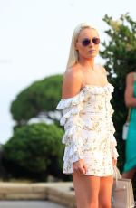 LINDSEY VONN Out for Dinner in Malibu 08/21/2020
