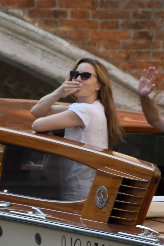 MELISSA GEORGE Out for a Boat Ride in Venice 07/30/2020
