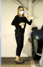 MICHELLE PFEIFFER Out in Santa Monica 08/05/2020