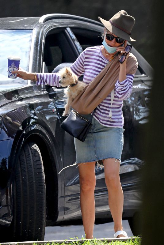 NAOMI WATTS Out Tith Her Dog in The Hamptons 08/06/2020