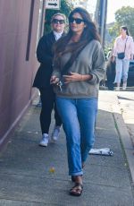 PIA MILLER Heading to a Hair Dresser in Paddington 08/15/2020