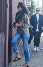PIA MILLER Heading to a Hair Dresser in Paddington 08/15/2020