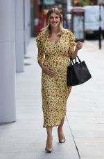 Pregnant ASHLEY JAMES Leaves Jeremy Vine Show in London 08/05/2020