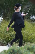Pregnant KATHERINE SCHWARZENEGGER Out and About in Brentwood 08/03/2020