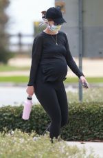 Pregnant KATHERINE SCHWARZENEGGER Out and About in Brentwood 08/03/2020