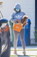 Pregnant KATY PERRY Wearing a Mask Out in Los Angeles 08/11/2020