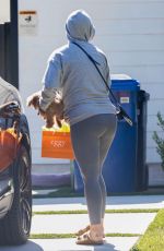 Pregnant KATY PERRY Wearing a Mask Out in Los Angeles 08/11/2020