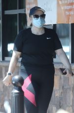 REBEL WILSON Shopping at Gelson