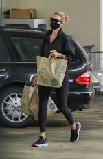 ROSIE HUNTINGTON-WHITELEY Out Shopping in Los Angeles 08/08/2020