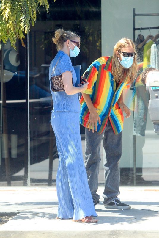 SAMARA WEAVING Out and About in West Hollywood 08/11/2020
