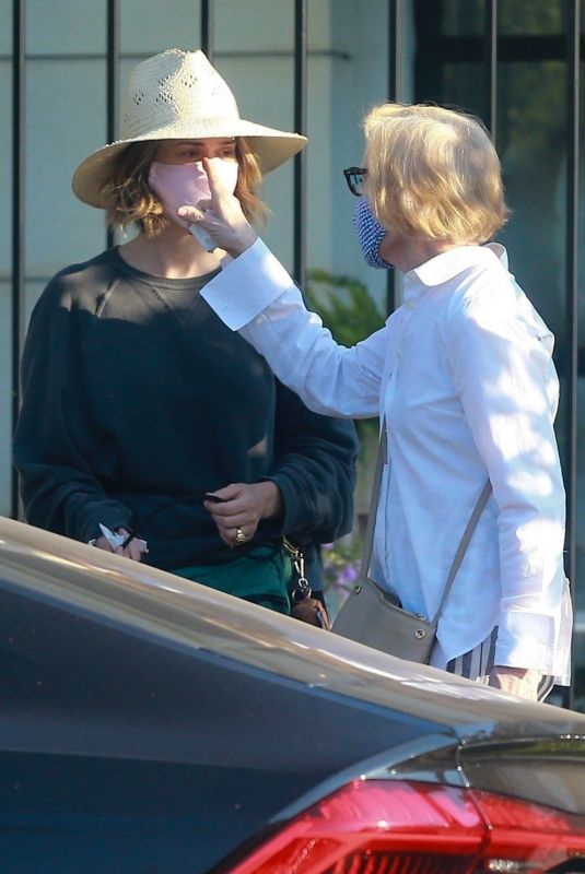 SARAH PAULSON and HOLLAND TAYLOR Out Shopping in West Hollywood 08/27/2020