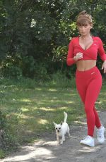 SUMMER MONTEYS-FULLAM Out Jogging in Cantebury Countryside 07/31/2020