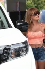 SUMMER MONTEYS-FULLAM Takes Delivery of Her New Nissan Navara Special Edition in London 08/03/2020